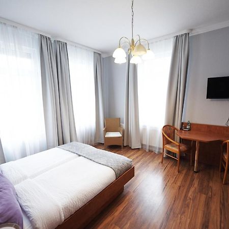 Hotel Wurster Kroog Бремерхафен Экстерьер фото